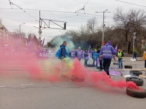  280 М лв. има София, Терзиев може, но не иска да плати на шофьорите