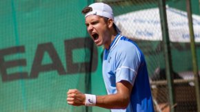 Александър Василев дебютира в топ 10 на световна ранглиста за юноши на ITF