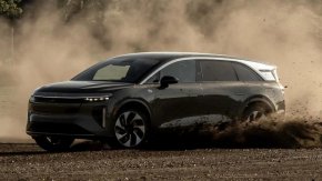 Lucid Gravity е инженерно постижение: Преглед на първото шофиране