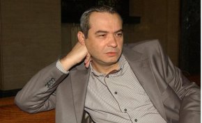 За трети път съдът отлага делото срещу Пепи Еврото