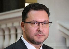 Случаят с починалия при полицейско задържане в Казанлък мъж е срам за МВР: Митов