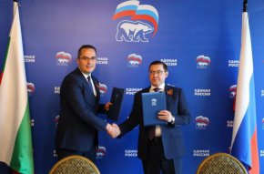 Възраждане подписа споразумение за сътрудничество с партията на Путин в Москва