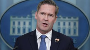 Съветникът по националната сигурност на САЩ Майк Уолц подава оставка