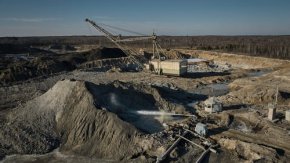 Сделка за ресурсите между САЩ и Украйна: Какво знаем досега