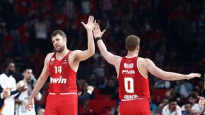 Везенков и Олимпиакос на финал в Абу Даби 