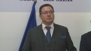 Когато е подаден сигналът, момичето вече е било убито: Министър Митов