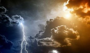 Идват мощни купесто-дъждовни облаци