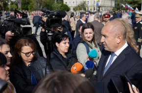 Възможен ли е Европейски съюз за войната и страхува ли се Европа от връщането на мира: Радев