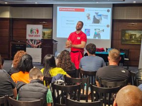 Тактически турникет + ръкавици: Винаги под ръка за първа помощ