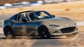 Защо собствениците на Mazda MX-5 Miata почти не карат колите си?