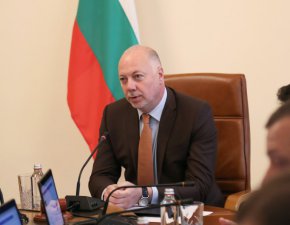 Правителството ще отпусне 15 млн. лв. на София, за да се изпълнят исканията на синдикатите