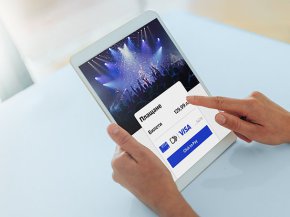 Бъдещето на онлайн плащанията вече е в България с Fibank и Visa Click to Pay