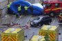 27 души са в болница, след като кола се вряза в тълпа от фенове на Ливърпул