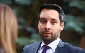 Бонев: Фандъкова се справяше много по-добре от Терзиев