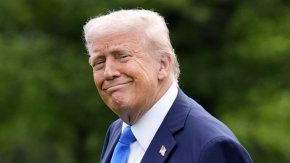  САЩ ще спечелят $16 млрд. от кинотарифите на Тръмп