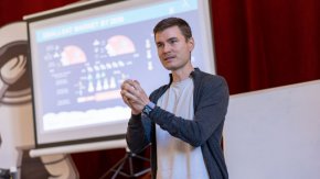  Българският стартъп EnduroSat привлече 43 млн. евро от инвеститори