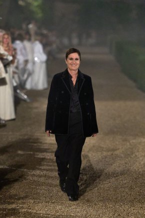 
Мария Грация Кюри напуска Dior след 9 години начело