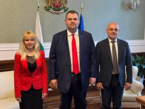 Още 1 депутатка мина от Доган към Делян