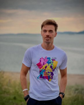  Ники Илиев кани на бягане за благотворителност