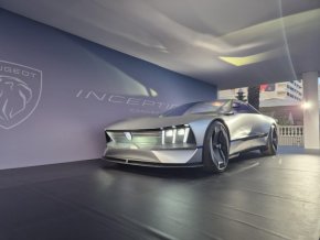   Само се кара: Peugeot Inception тръгва тази година (ФОТОГАЛЕРИЯ)