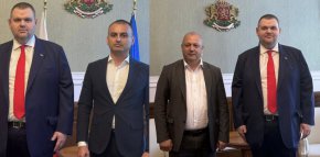  Още 2 общини минаха от Доган към Делян    