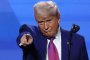  Тръмп вдига и на непознати номера