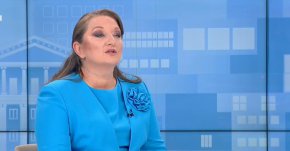 Никога не е имало колебание да се поискат извънредните конвергентни доклади: Деница Сачева