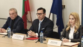 НАП, КЗК и КЗП подписаха споразумение за сътрудничество 