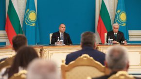 България и Казахстан ще работят за развитието на Транскаспийския международен транспортен коридор 