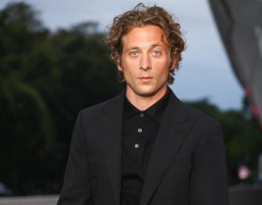 Джеръми Ален Уайт – Новото Лице на Louis Vuitton