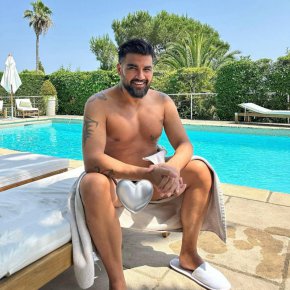  Азис се оплака от Франция