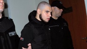 Издриват прокурорския син Васил Михайлов, изнудвал и пребил 31-годишен мъж на Голо Бърдо