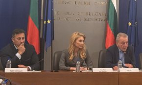 Тръгваме към 300 места с разяснения за еврото: Председателят на КЗП