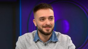   Криско не е чалга?!Я пак. На Сл.бряг: ВИДЕО НА ДЕНЯ