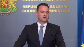  Дори Ормузкият проток да бъде затворен, това няма да окаже влияние на България: Енрегийният министър