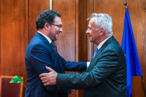  Митов с гръцкия министър на миграцията