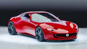 Роторният спортен автомобил на Mazda ще се продава заедно със следващата Miata