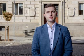  Гласуват с 6 мес. закъснение бюджета на София