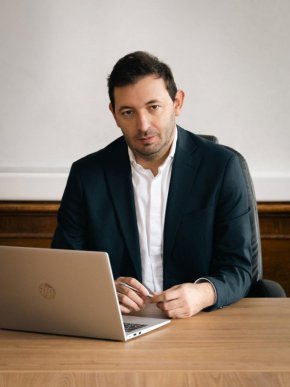 Записът между Барбутов и Тодоров е направен от Антикорупционната комисия 