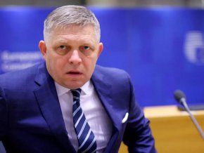  Словакия ще блокира 18-ия пакет от санкции на ЕС срещу Русия