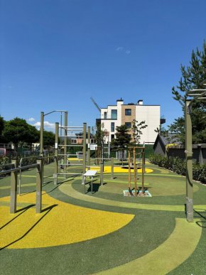   Най-хубавата площадка е в Триадица  