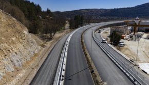 Пускат за движение модернизирания участък от пътя Мездра - Лютидол