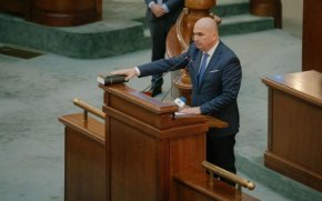  Румъния свърши парите за пенсии и заплати