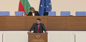 "Лицето Зафиров не знае къде се намира - пелтечи, млъква и накрая сяда опозорен": Скандал в НС