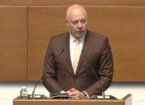 Да няма стихийна паническа обмяна на левове в евро: Премиерът Желязков