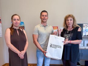   Директорът на НИМ София доц-д.р Бони Петрунова на среща с кмета на община Царево