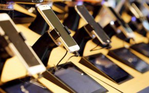Забраните за смартфони в холандските училища подобряват концентрацията: Проучване