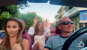 Министър Боташ с бившата на Ники Илиев