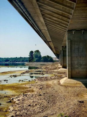 Дунав изсъхна в жегата при Видин: ФОТО НА ДЕНЯ