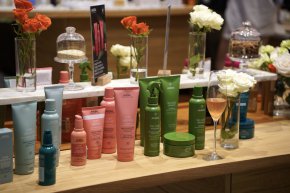  Christian of Roma и Alchemista представиха AVEDA в България